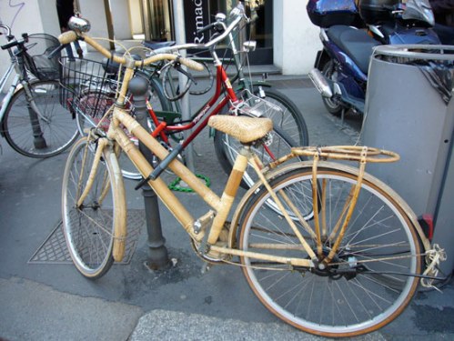 Topshop's Free Bicycle Rental Begins Saturday in Soho Topshop's Free Bicycle Rental Begins Saturday in Soho
