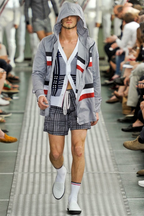 Milan Fashion Week | Moncler Gamme Bleu Spring/Summer 2012